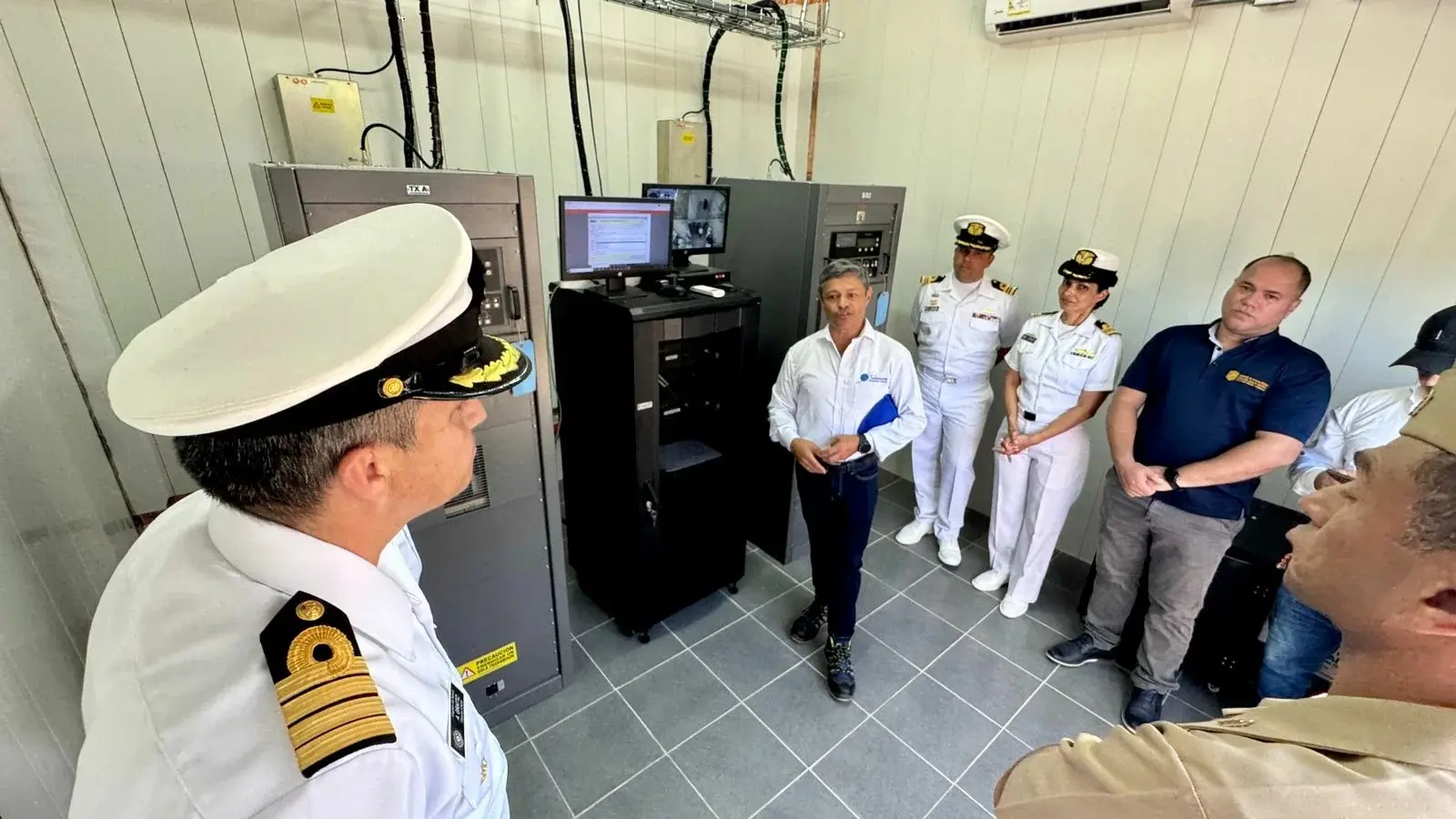 Dimar refuerza seguridad marítima en el Caribe con la modernización del sistema NAVTEX