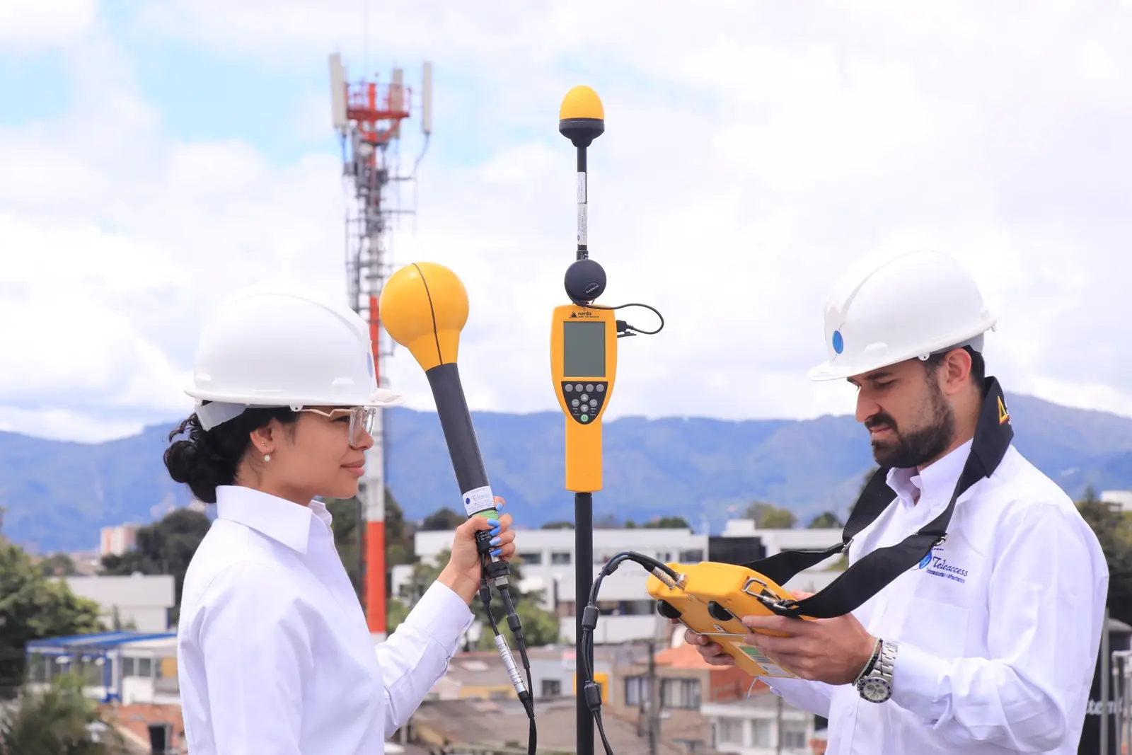 Equipo técnico en campo