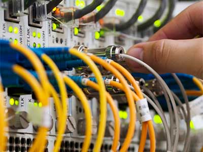Verificación técnica con instrumentación especializada